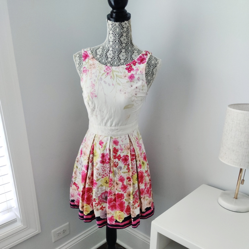 Max and Cleo Floral Pleated A-line Dress 2